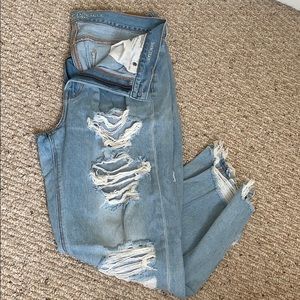 American Eagle Mom Jeans